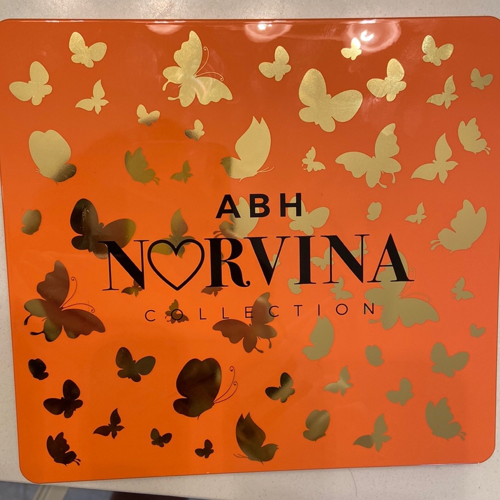 ABH Norvina Pro Pigment Palette Vol. 3